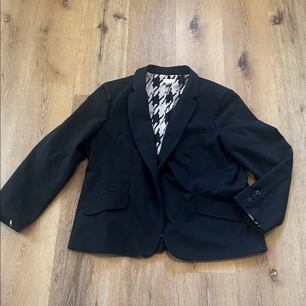 Chico’s Blazer Size 3 (XL) Black Blazer Dry Clean Only